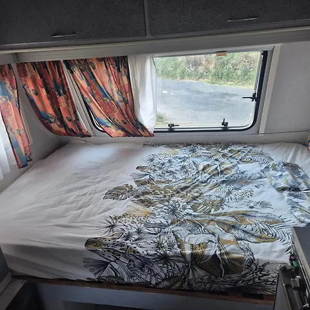 Caravane Dans Les Cevennes *