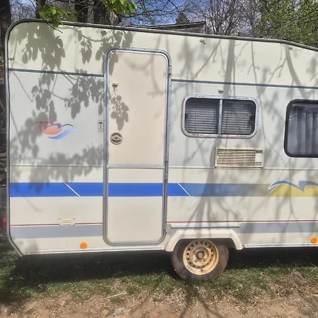 אתר קמפינג Caravane Dans Les Cevennes *